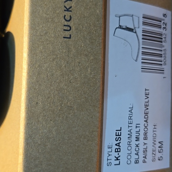 Lucky Brand Booties Black Toffee Velvet Combo Size 5.5 NWT - Picture 3 of 7